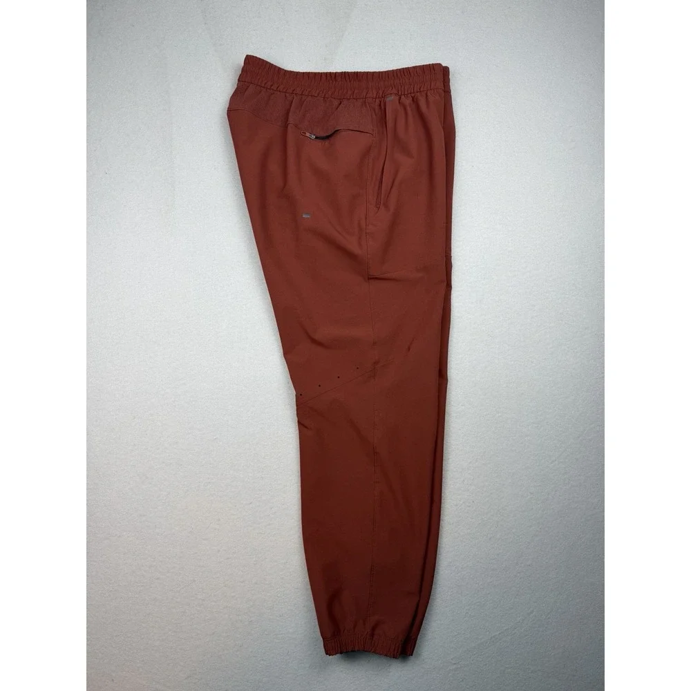 lululemon athletica pre owned